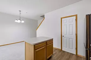 7616 Southridge Ln, Savage, MN 55378 - Photo 15