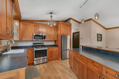 6407 Laurel Road, Saint Cloud, MN 56303 - Photo 11