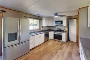 560 E Isle St, Isle, MN 56342 - Photo 7