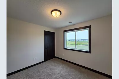 1088 Cullen Street, Saint Peter, MN 56082 - Photo 15