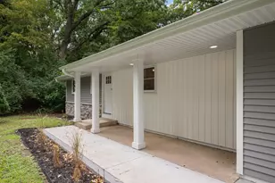342 Kenmar Cir, Minnetonka, MN 55305 - Photo 3