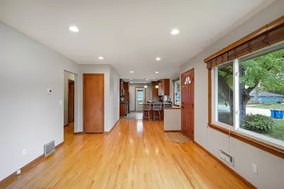 10307 Nicollet Avenue S, Bloomington, MN 55420 - Photo 11
