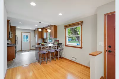 10307 Nicollet Avenue S, Bloomington, MN 55420 - Photo 17