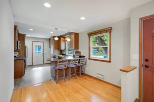 10307 Nicollet Ave S, Bloomington, MN 55420 - Photo 17
