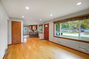 10307 Nicollet Ave S, Bloomington, MN 55420 - Photo 9