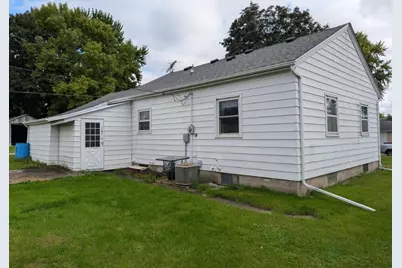 461 2nd Street NW, Wells, MN 56097 - Photo 3