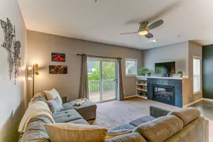 2686 New Century Pl E, Maplewood, MN 55119 - Photo 11