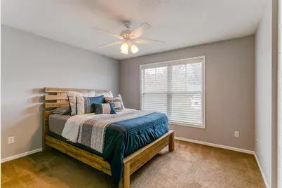 2686 New Century Place E, Maplewood, MN 55119 - Photo 15