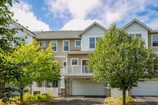 2686 New Century Pl E, Maplewood, MN 55119 - Photo 1