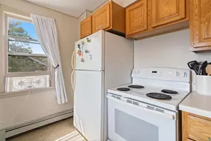 1110 E 10th St, Duluth, MN 55805 - Photo 11
