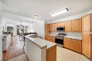 218 River Woods Dr W, Saint Paul Park, MN 55071 - Photo 11