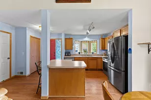 30731 Redding Ave, Shafer, MN 55074 - Photo 5