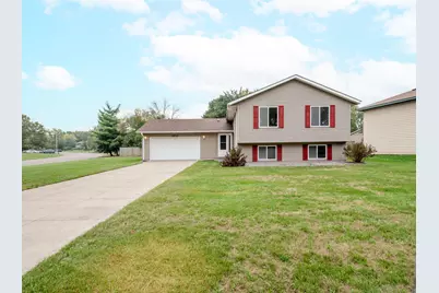 8112 Lad Parkway, Brooklyn Park, MN 55443 - Photo 39