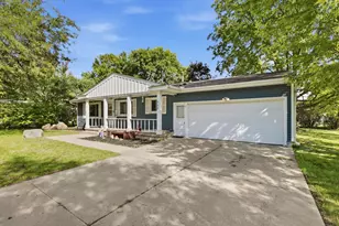 908 Brenda Lee Dr, Saint Cloud, MN 56303 - Photo 25
