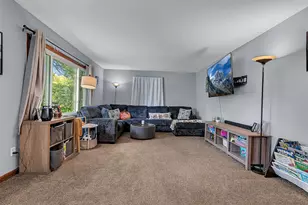 908 Brenda Lee Dr, Saint Cloud, MN 56303 - Photo 11