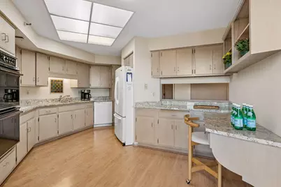 2950 Dean Parkway #2103, Minneapolis, MN 55416 - Photo 19