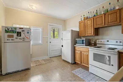203 S 18th Avenue E, Duluth, MN 55812 - Photo 11