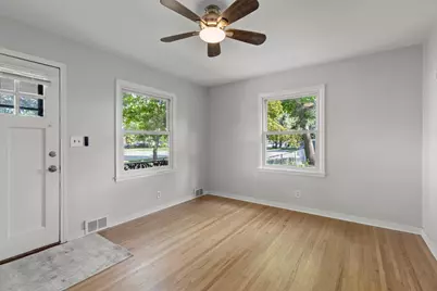 8734 Portland Avenue S, Bloomington, MN 55420 - Photo 13
