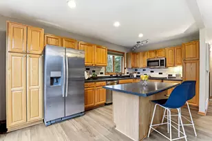 4 Shepherd Ct, Circle Pines, MN 55014 - Photo 5
