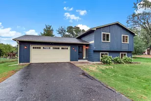 4 Shepherd Ct, Circle Pines, MN 55014 - Photo 1