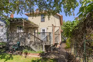 1144 Charles Ave, Saint Paul, MN 55104 - Photo 23