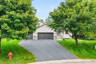 2486 Bridgewater Pl S, Cambridge, MN 55008 - Photo 3