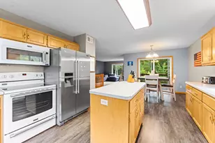 2486 Bridgewater Pl S, Cambridge, MN 55008 - Photo 9