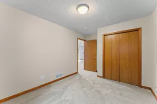 2486 Bridgewater Pl S, Cambridge, MN 55008 - Photo 31