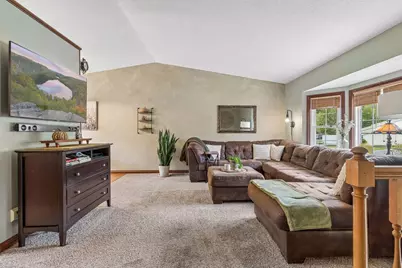 4712 Covington Court, Eagan, MN 55122 - Photo 7