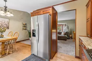 4712 Covington Ct, Eagan, MN 55122 - Photo 17