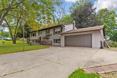 1428 11th Avenue NE, Faribault, MN 55021 - Photo 5