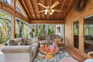 9551 Riverview Rd, Eden Prairie, MN 55347 - Photo 9