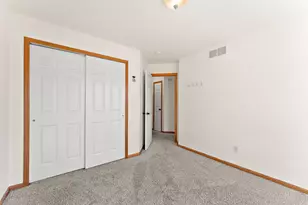 6750 158th St W, Apple Valley, MN 55124 - Photo 21