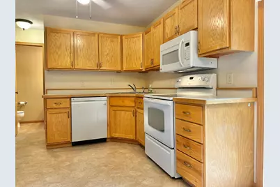 806 Pine Street #5, Park Rapids, MN 56470 - Photo 13