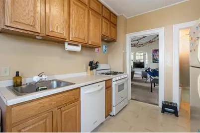 1010 E 9th Street, Duluth, MN 55805 - Photo 9