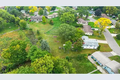 8016 Brunswick Avenue N, Brooklyn Park, MN 55443 - Photo 43