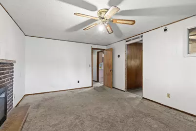 8016 Brunswick Avenue N, Brooklyn Park, MN 55443 - Photo 25