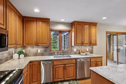 15370 80th Place N, Maple Grove, MN 55311 - Photo 9