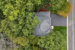 4874 Rusten Rd, Eagan, MN 55122 - Photo 5