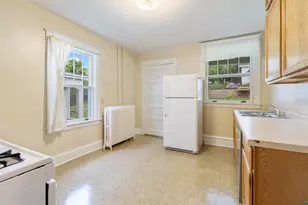 1415 E 4th St, Duluth, MN 55805 - Photo 21