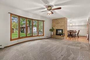 8940 Xylite St NE, Blaine, MN 55449 - Photo 5