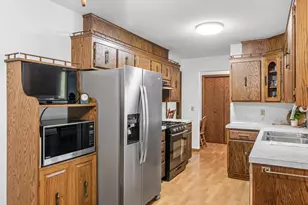 8940 Xylite St NE, Blaine, MN 55449 - Photo 9