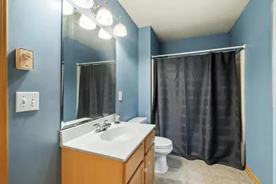 220 Baker Street E, Saint Paul, MN 55107 - Photo 15