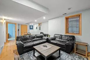 220 Baker St E, Saint Paul, MN 55107 - Photo 17