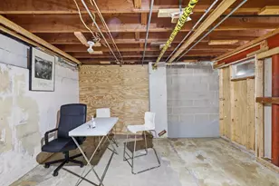 1875 Minnehaha Ave W, Saint Paul, MN 55104 - Photo 15