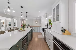 2312 Sheridan Hills Rd, Wayzata, MN 55391 - Photo 13