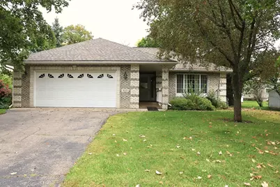 425 2nd Avenue NE, Milaca, MN 56353 - Photo 1
