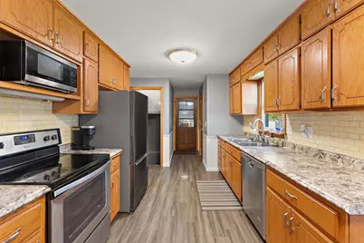 10426 6th Street NE, Blaine, MN 55434 - Photo 9