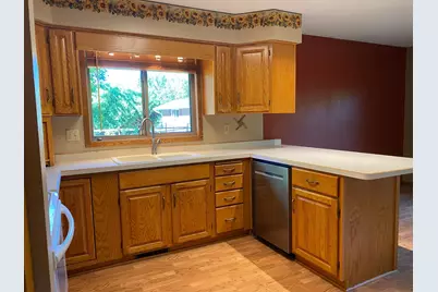 1760 48th Avenue NE, Willmar, MN 56201 - Photo 9