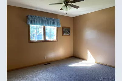 1760 48th Avenue NE, Willmar, MN 56201 - Photo 13